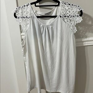 Ophelia Roe White Lace Cap Sleeve Pullover Top Blouse Size XL